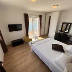 Stone House Buljanovic Апартаменты