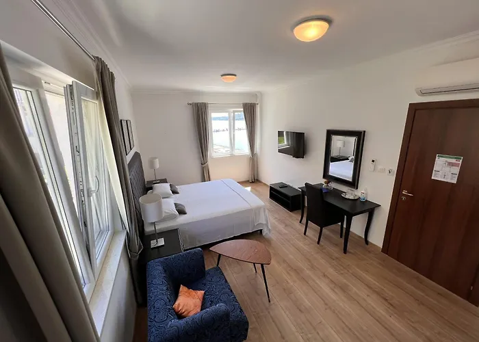 아파트 Stone House Buljanovic