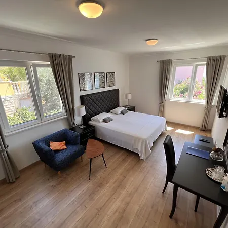 アパート Stone House Buljanovic サリ